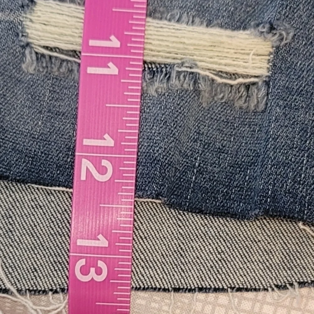Wrangler High Rise Vintage Distressed Shorts